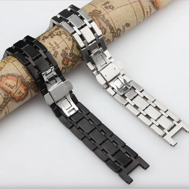 سوار ساعة من الفولاذ المقاوم ل - مراجعة Smartwatch Guess وسعره